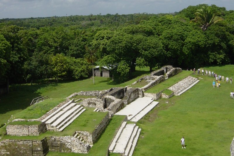 sepfamilycruiseday3belize00011.jpg