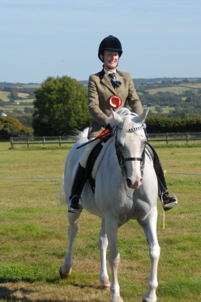 huntshow23rdaugust2009056.jpg