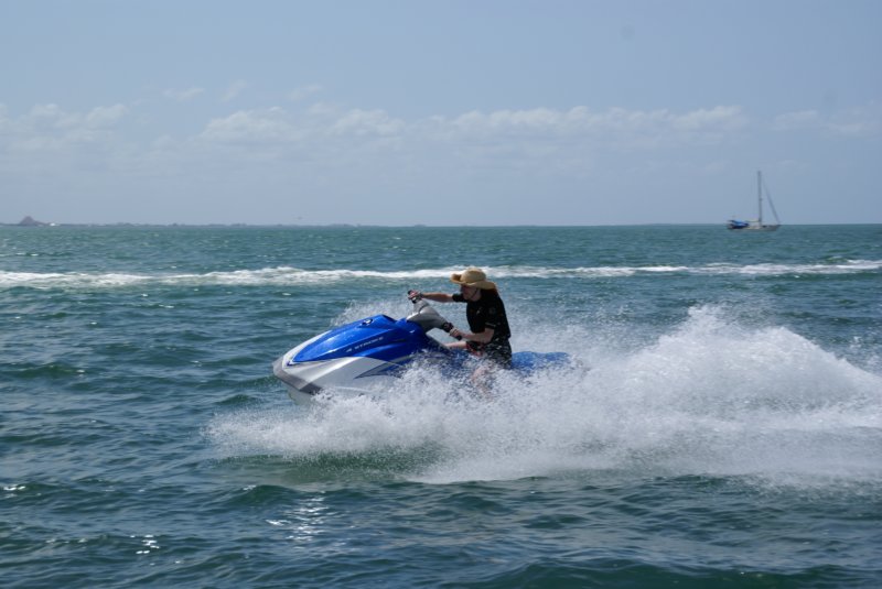 bumpnridejetski091.jpg