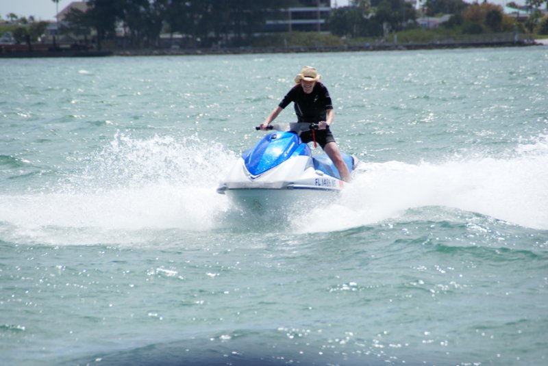 bumpnridejetski102.jpg