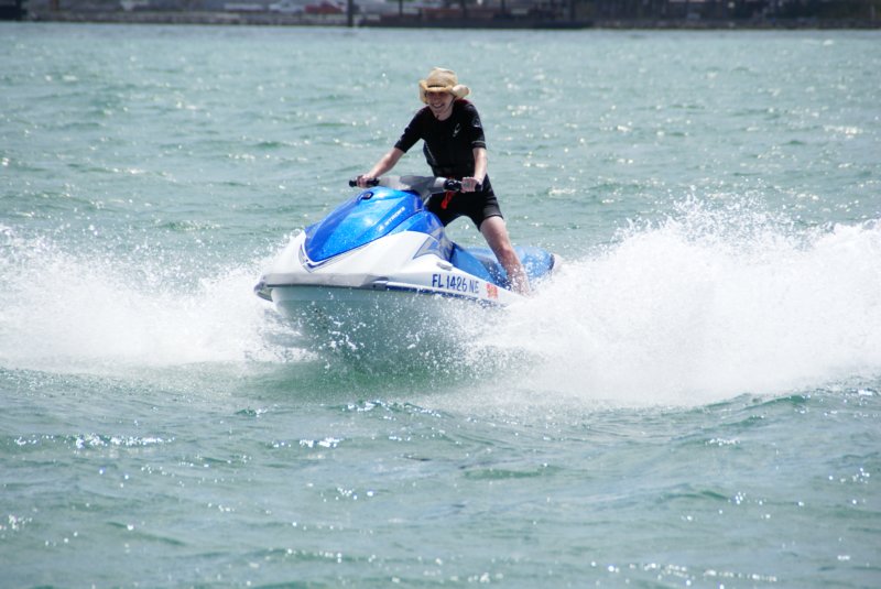 bumpnridejetski103.jpg