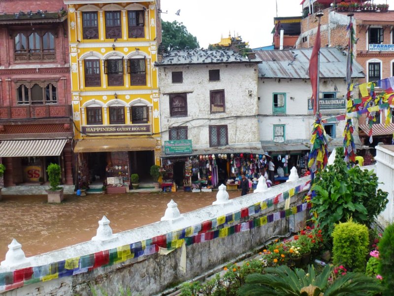 kathmanduatbuddhiststupa42.jpg