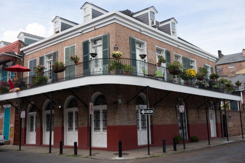 oct2014architectureinthefrenchquarterneworleanslouisiana5.jpg