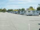 sep2014kentuckyhorseparkhorsetrailersinparkinglotdsc05468_small.jpg