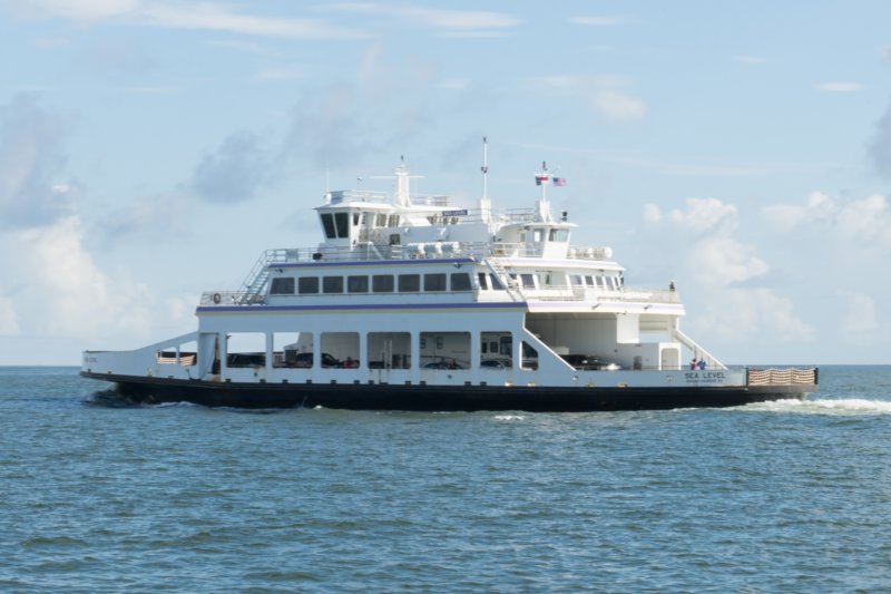 sep2014theswanquartertoocracokeferryouterbanksncdsc04388.jpg